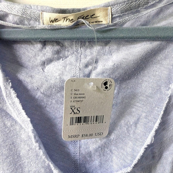NWT Free People Cropped T-shirt Blue Moon Size XS - Picture 2 of 5